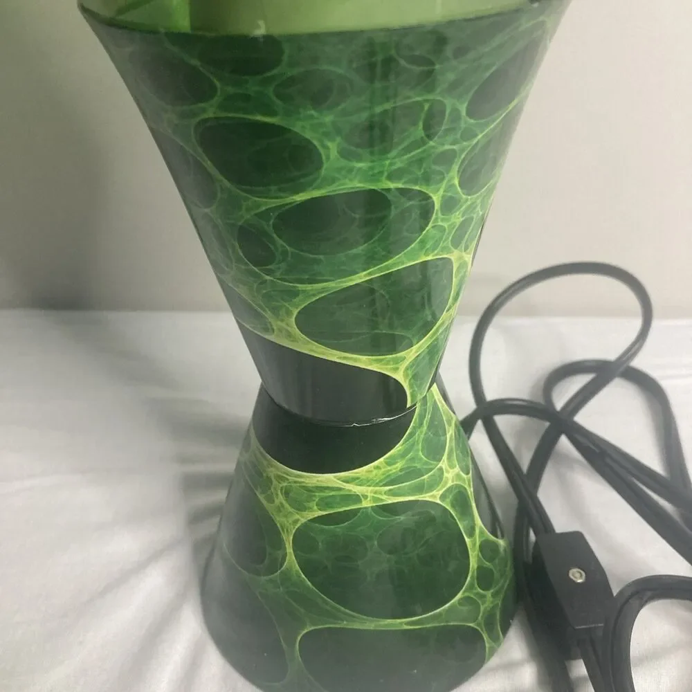 Alien Lava Lamp Lite Light LAVA THE ORIGINAL  17